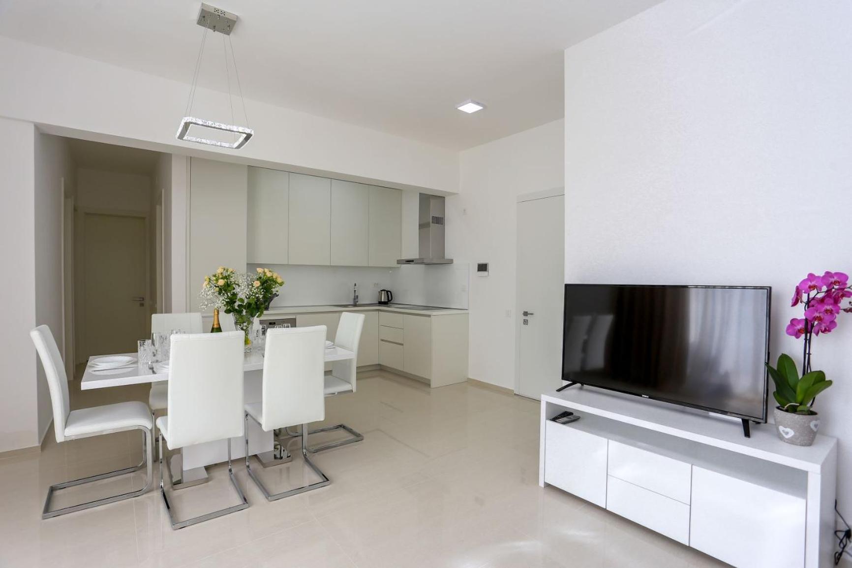 Montesun Apartments Becici Boreti Zewnętrze zdjęcie
