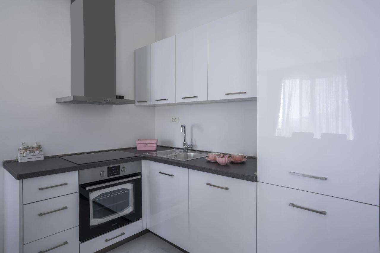 Montesun Apartments Becici Boreti Zewnętrze zdjęcie