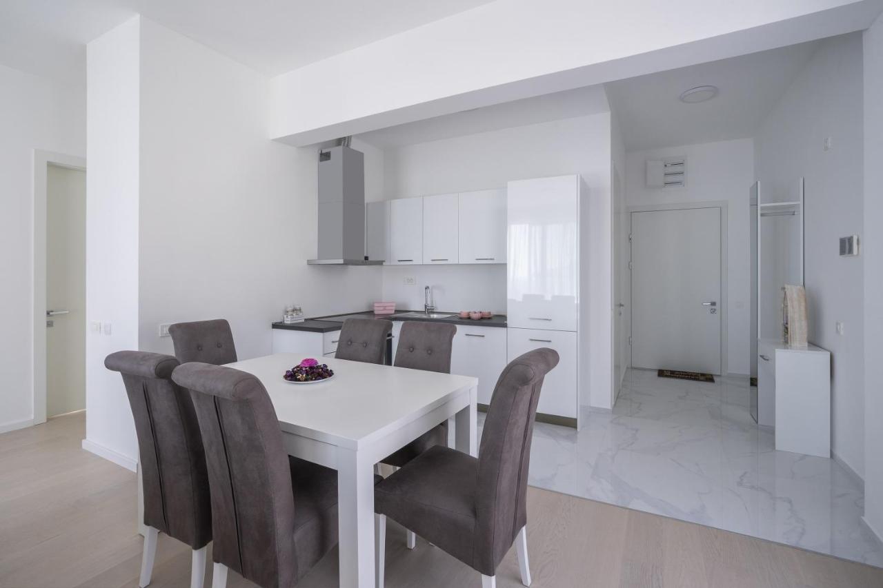 Montesun Apartments Becici Boreti Zewnętrze zdjęcie