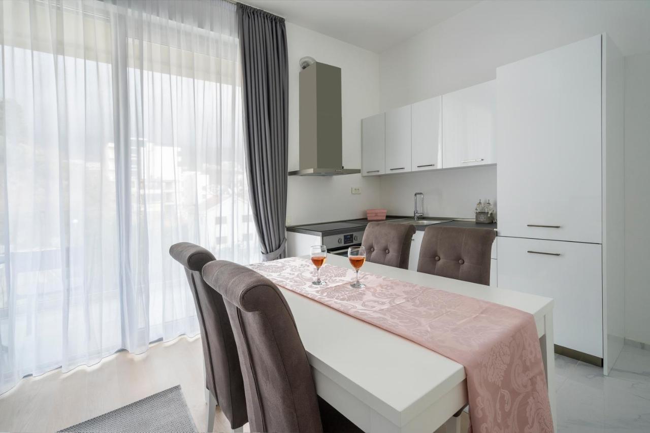 Montesun Apartments Becici Boreti Zewnętrze zdjęcie